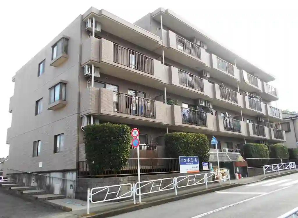 ニュードミール南大沢 外観