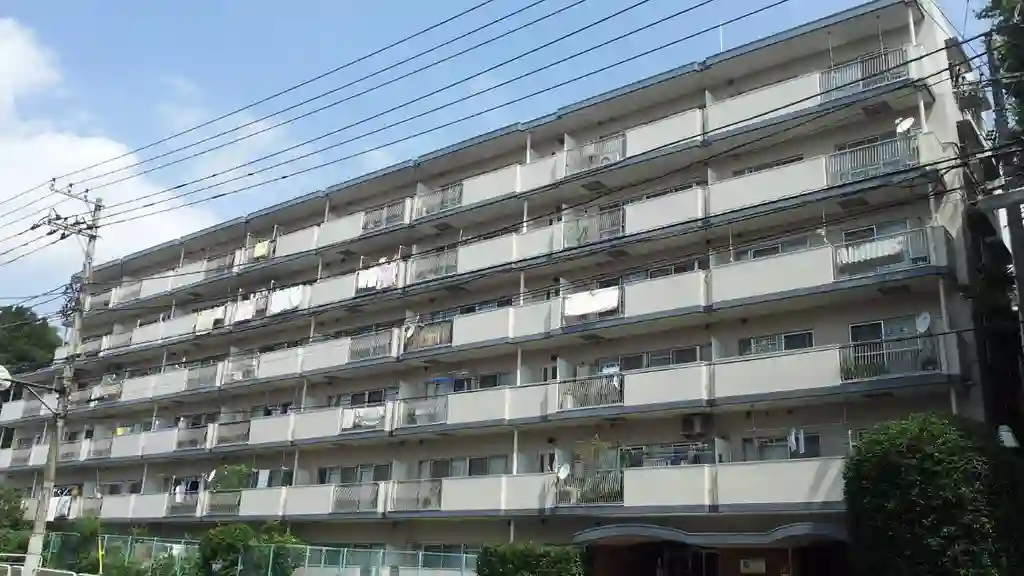 ドミール生田 外観