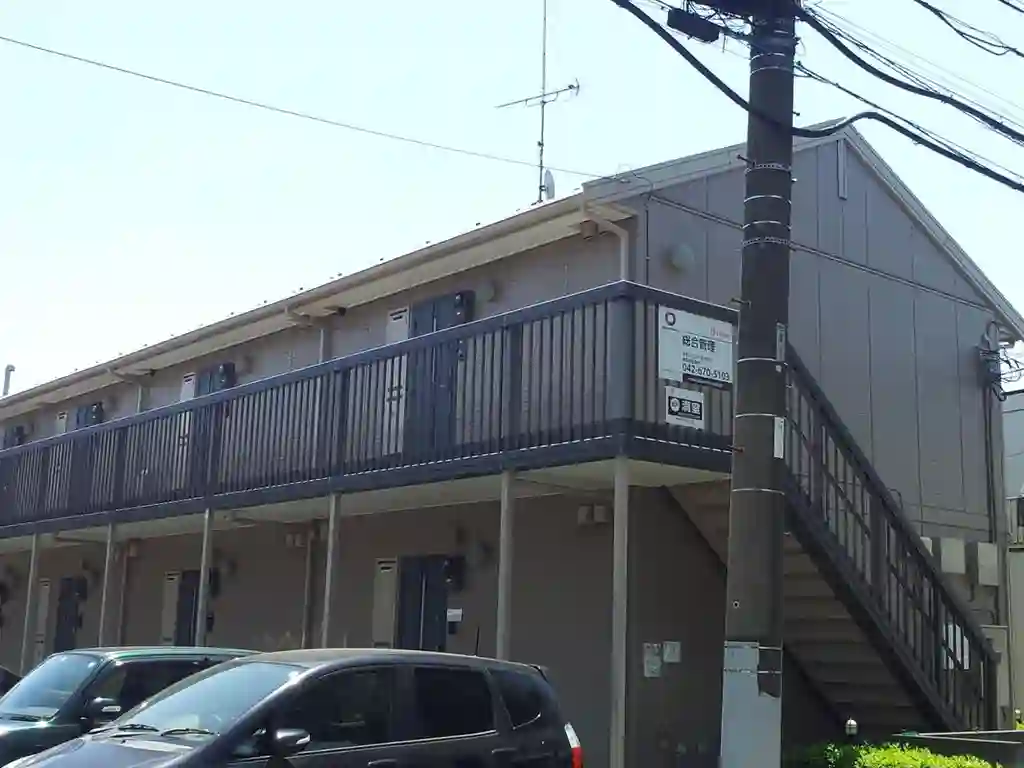 クレセントB 外観