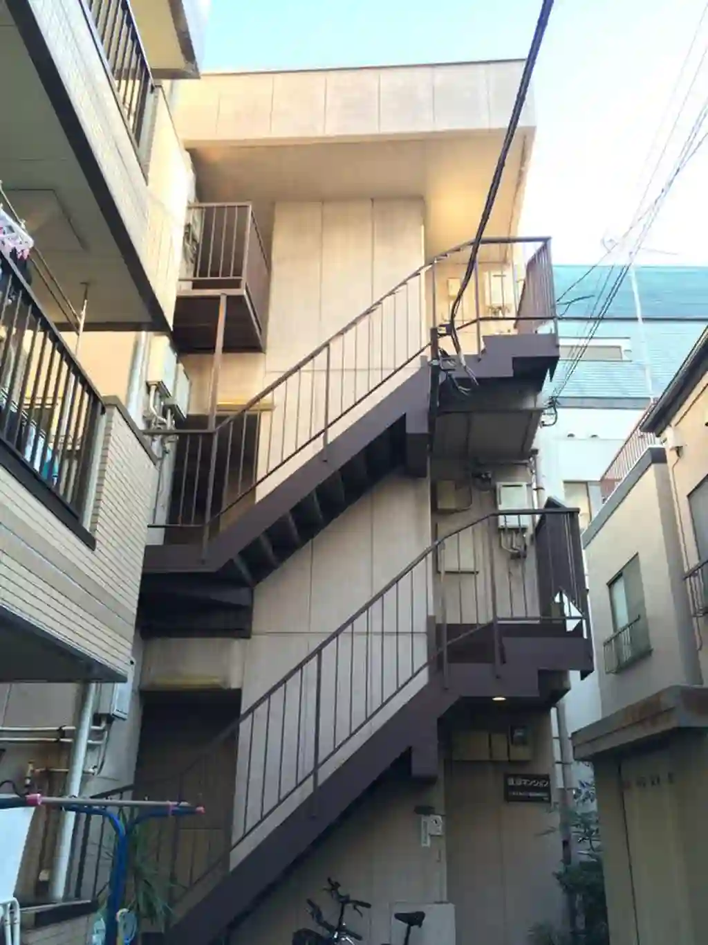 渡辺マンション 外観