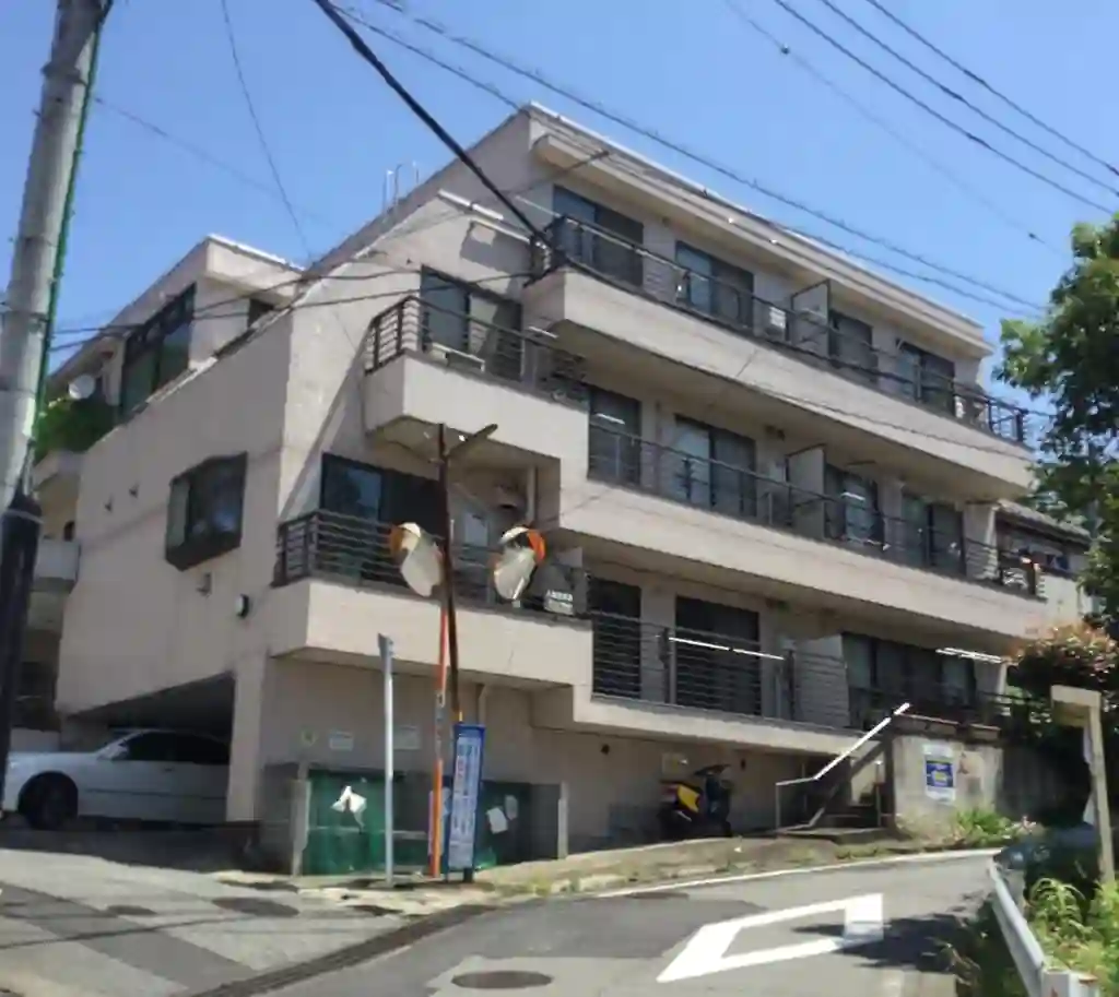 ホーエイハイム 外観