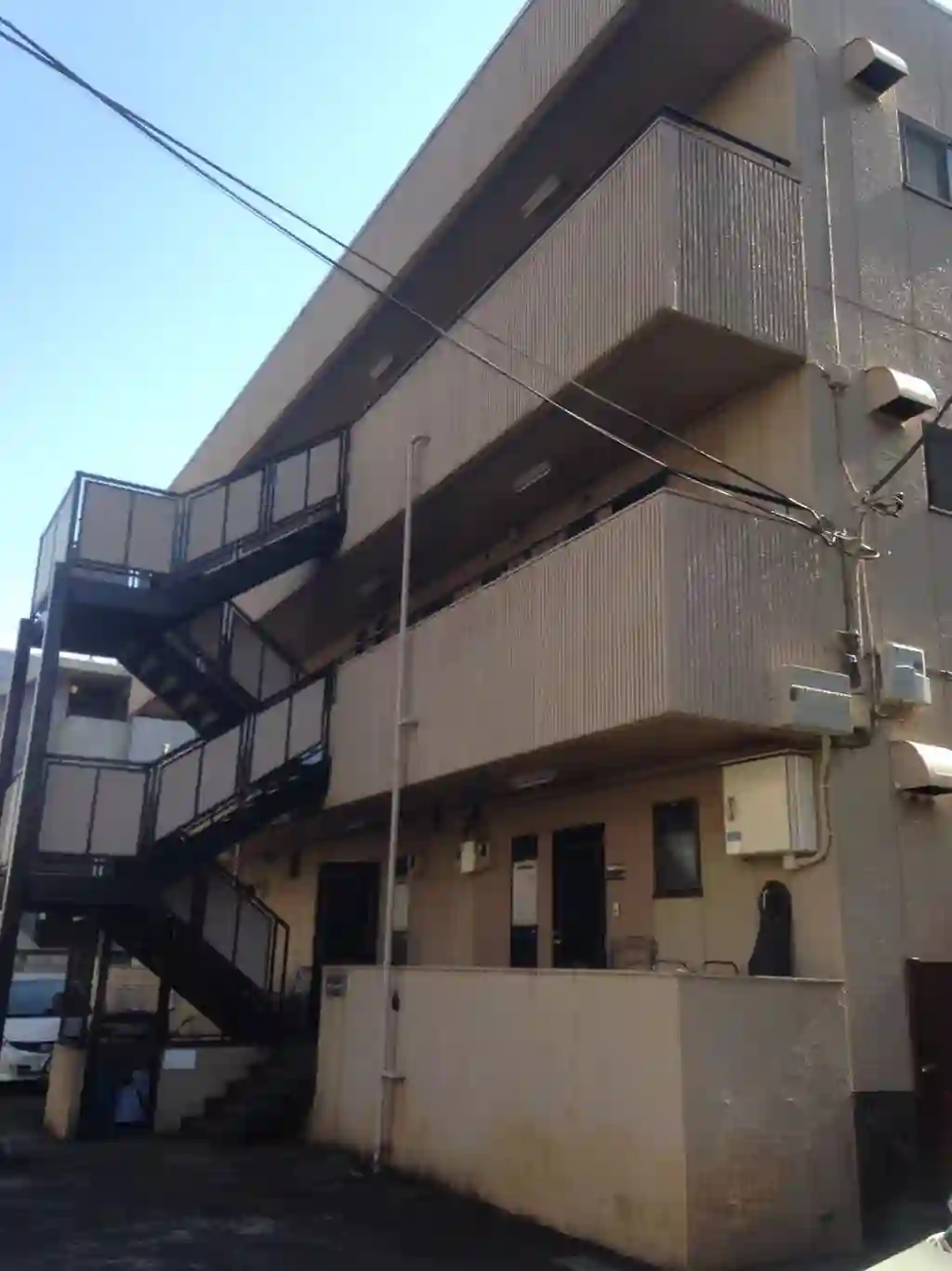ヒトミハイツ 外観
