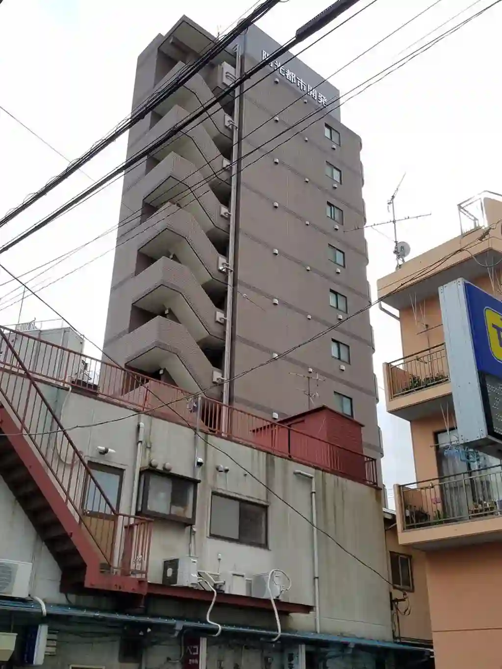 グリフィン横浜・ウエストフォルム 外観
