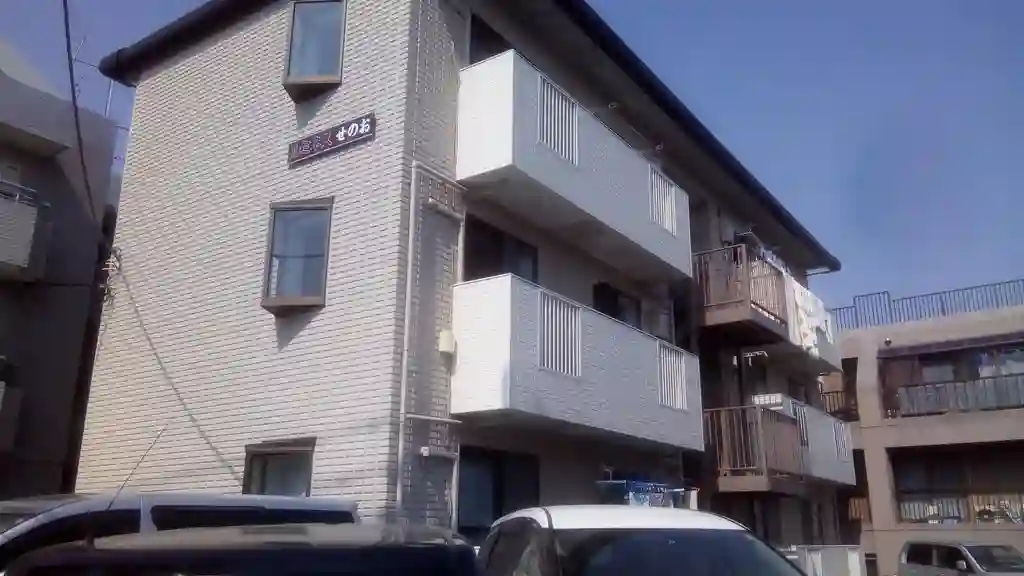 ルミネスせのお 外観