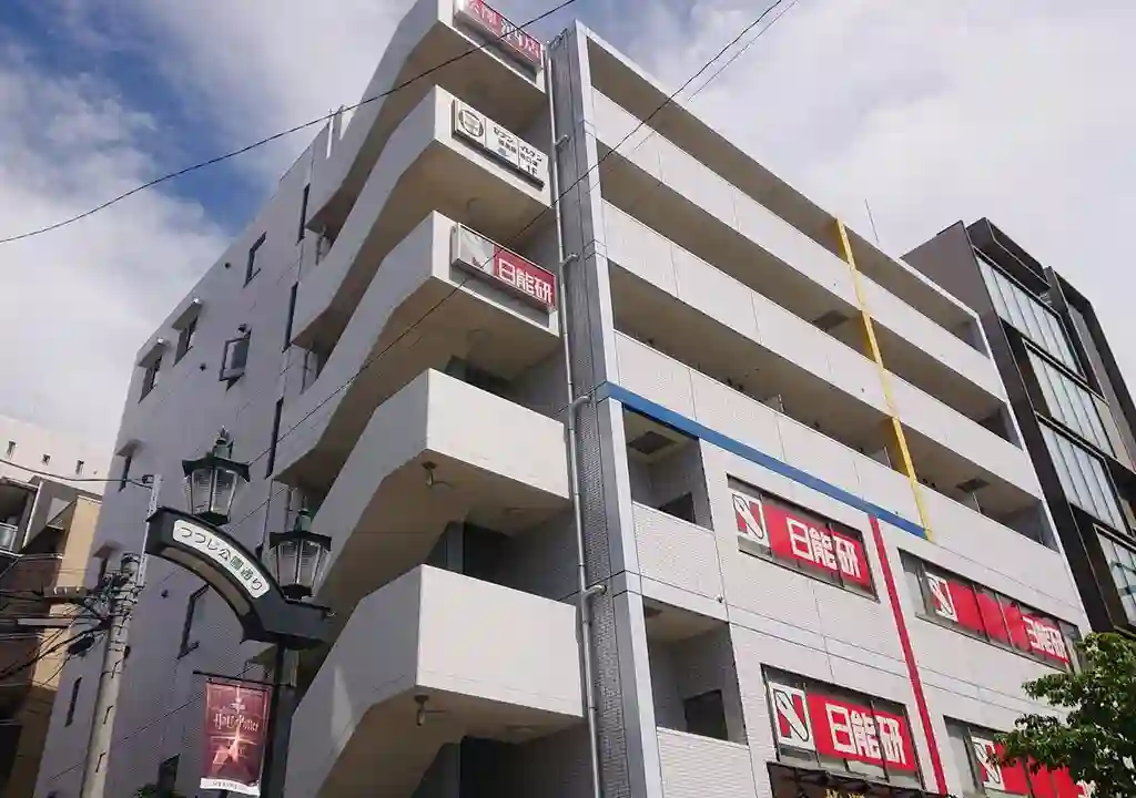 アザレ・ドール 外観