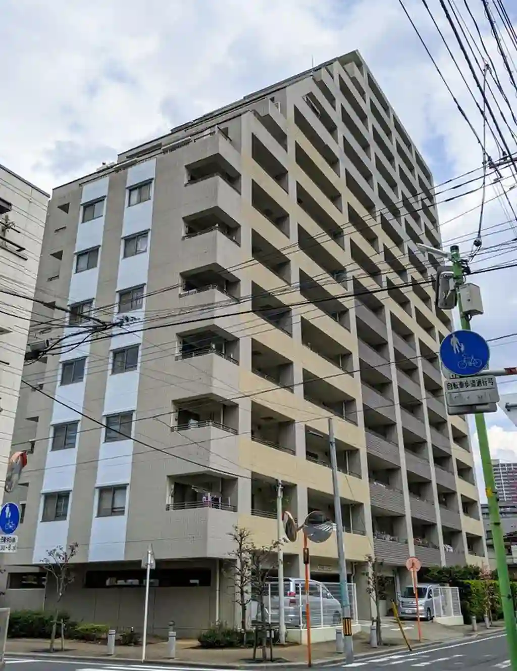 ローレルコート川口 外観