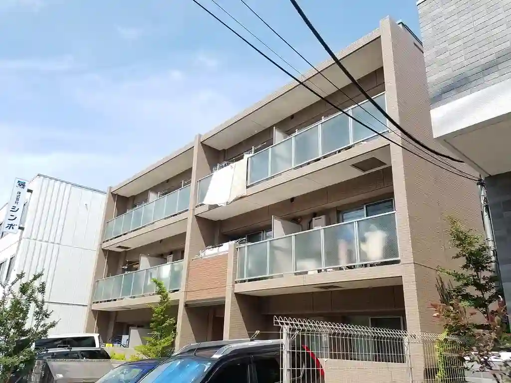 アウローラ 外観