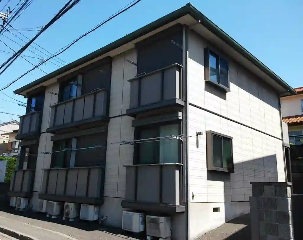 スリースター日吉 外観