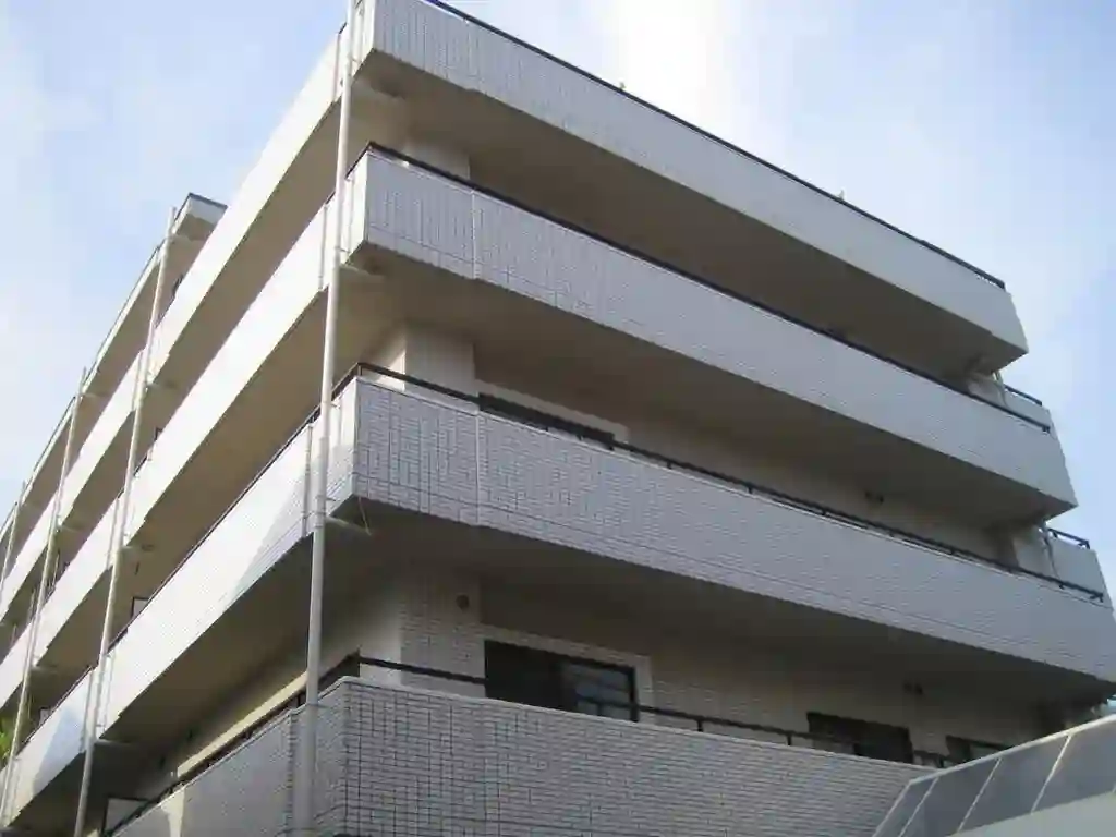 トーカンマンション新根岸 外観