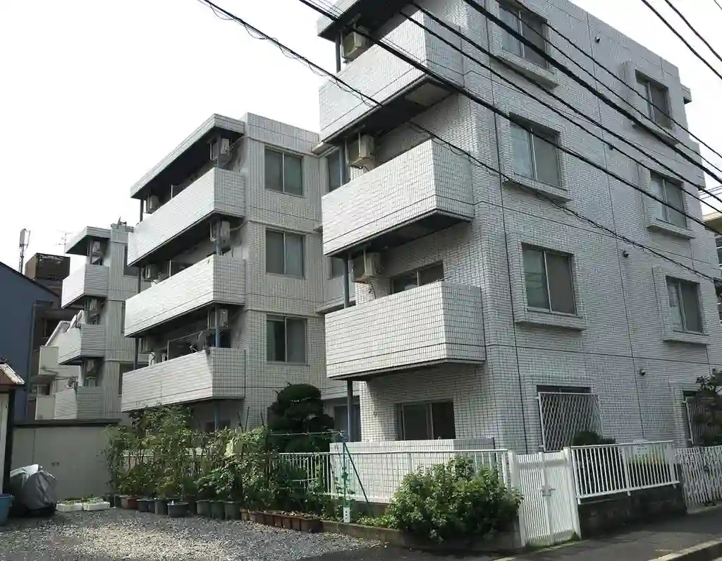 アイレット 外観