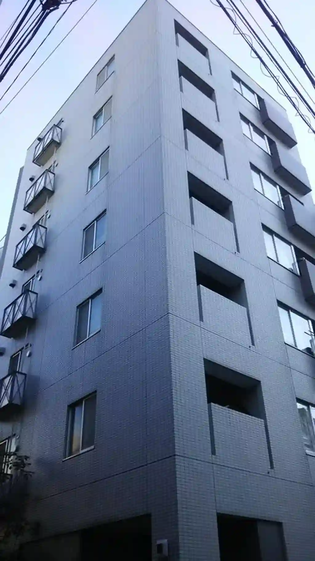 シモンズ中野 外観