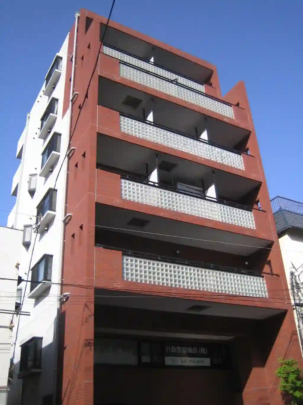日動プラザ西横浜 外観