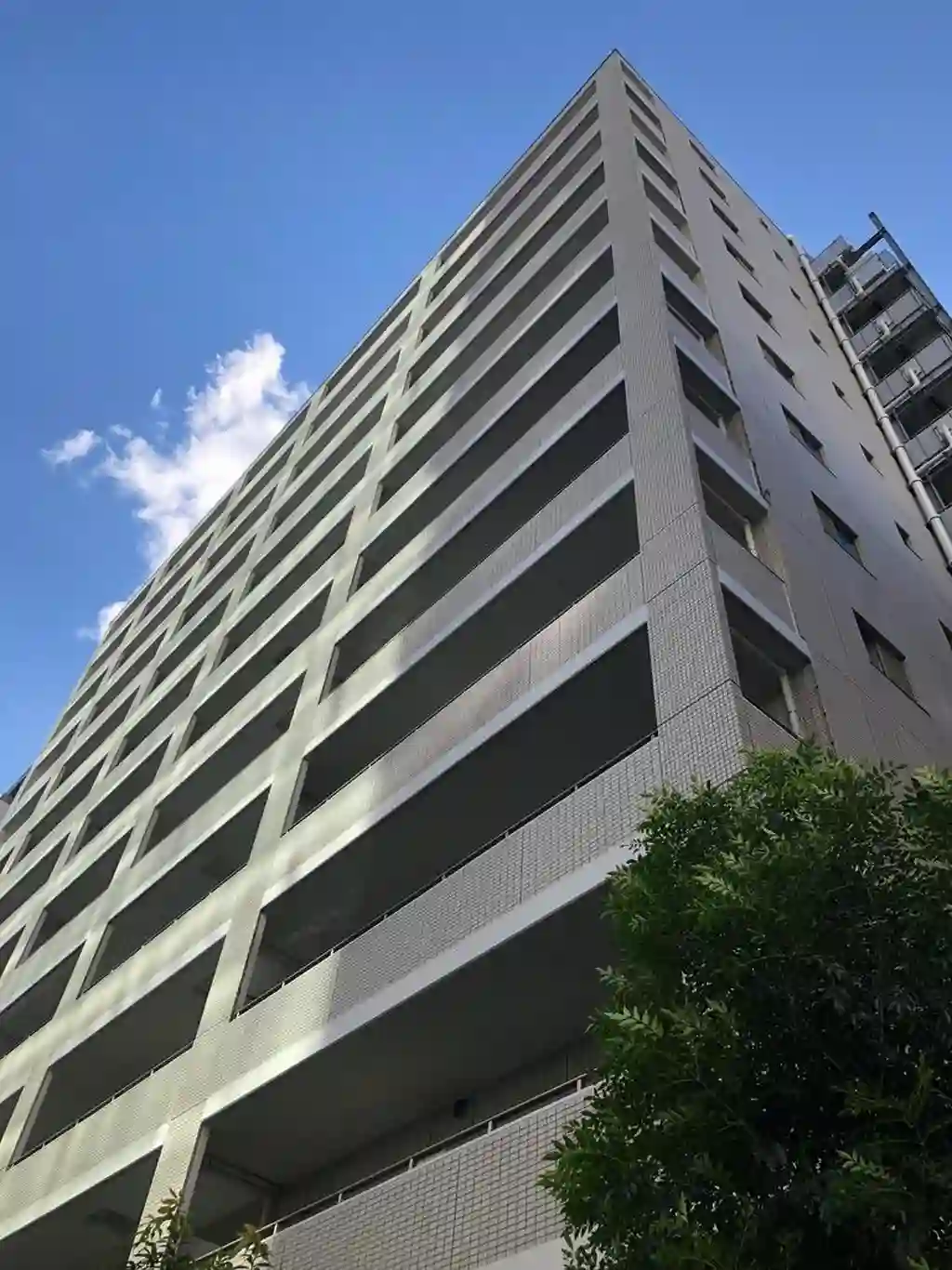 コンフォリア田町 外観
