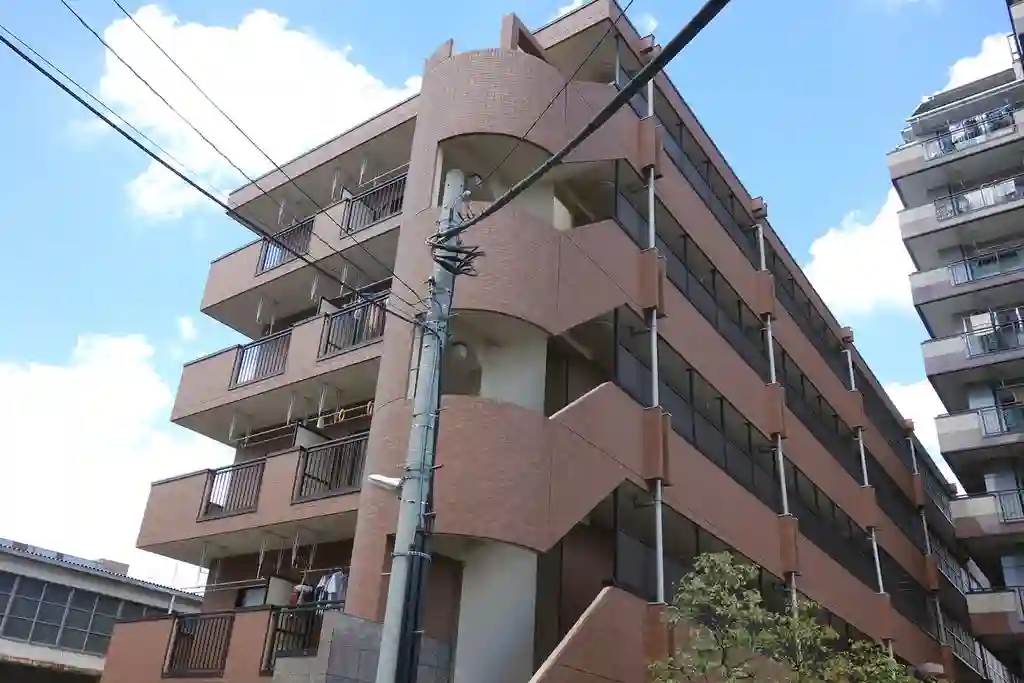 シャルマン秀栄 外観
