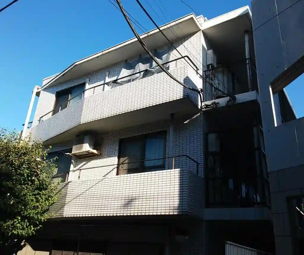 グランブルー北沢 外観