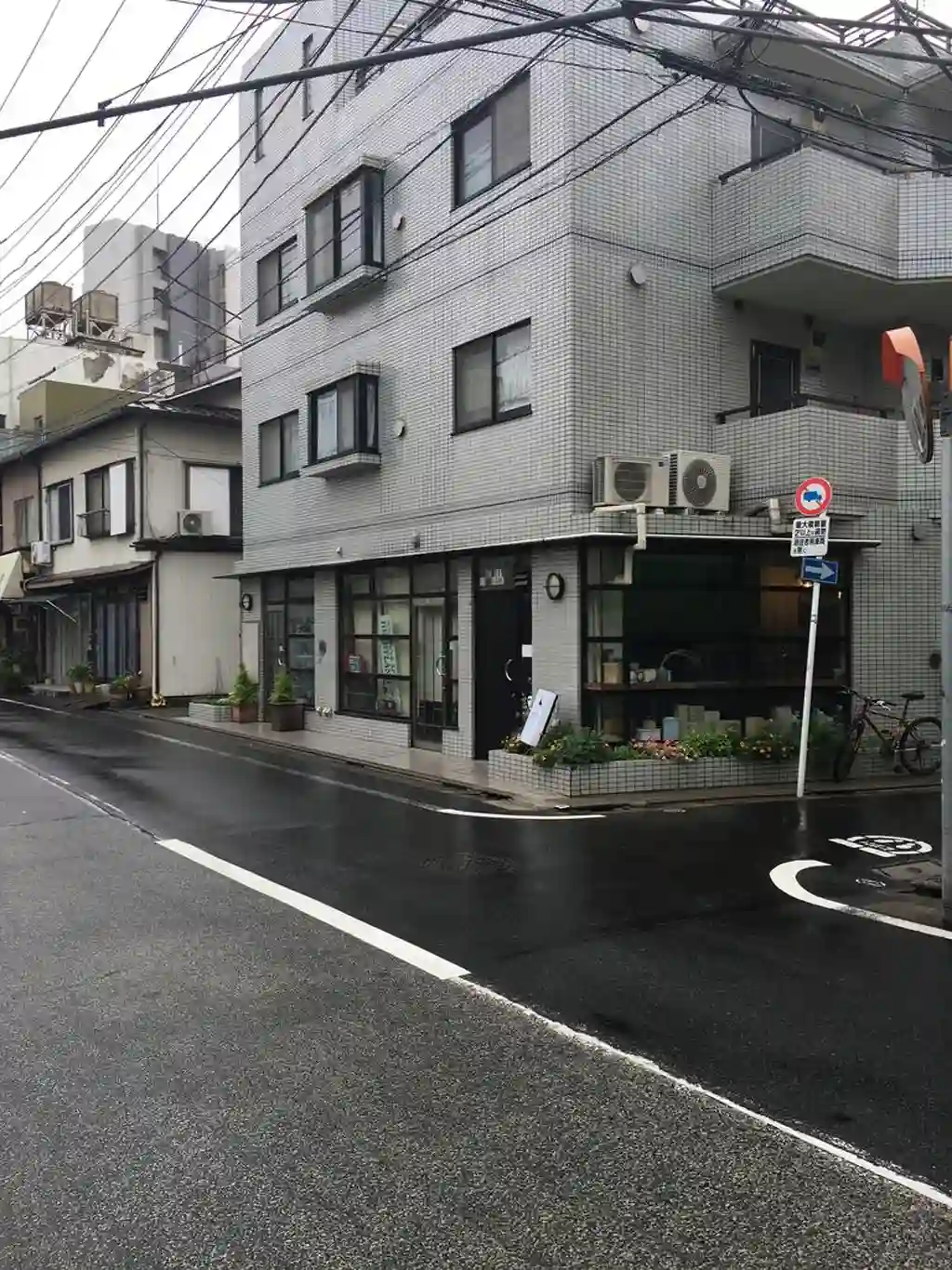 ヒルトップ・エム 外観