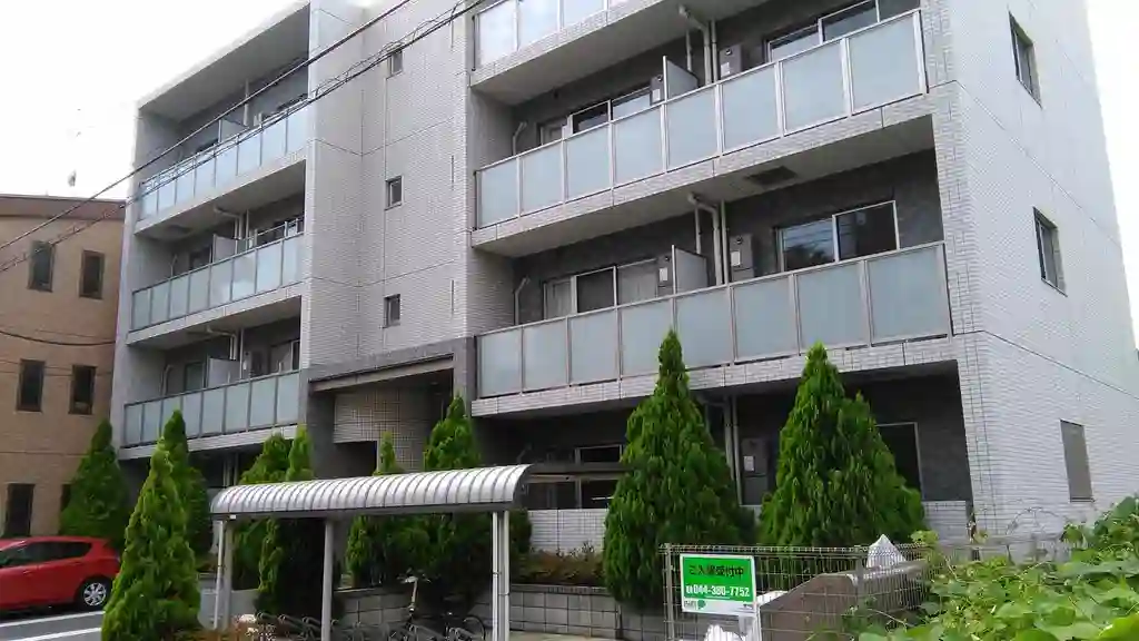 ラフィーネ生田 外観