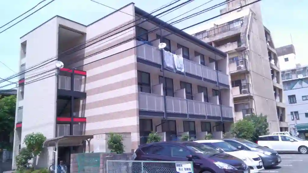 レオパレスさくら野 外観
