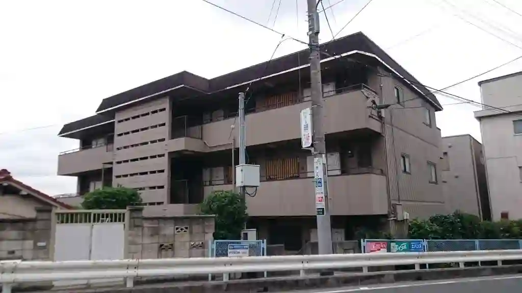 三ツ坂ハイツ 外観