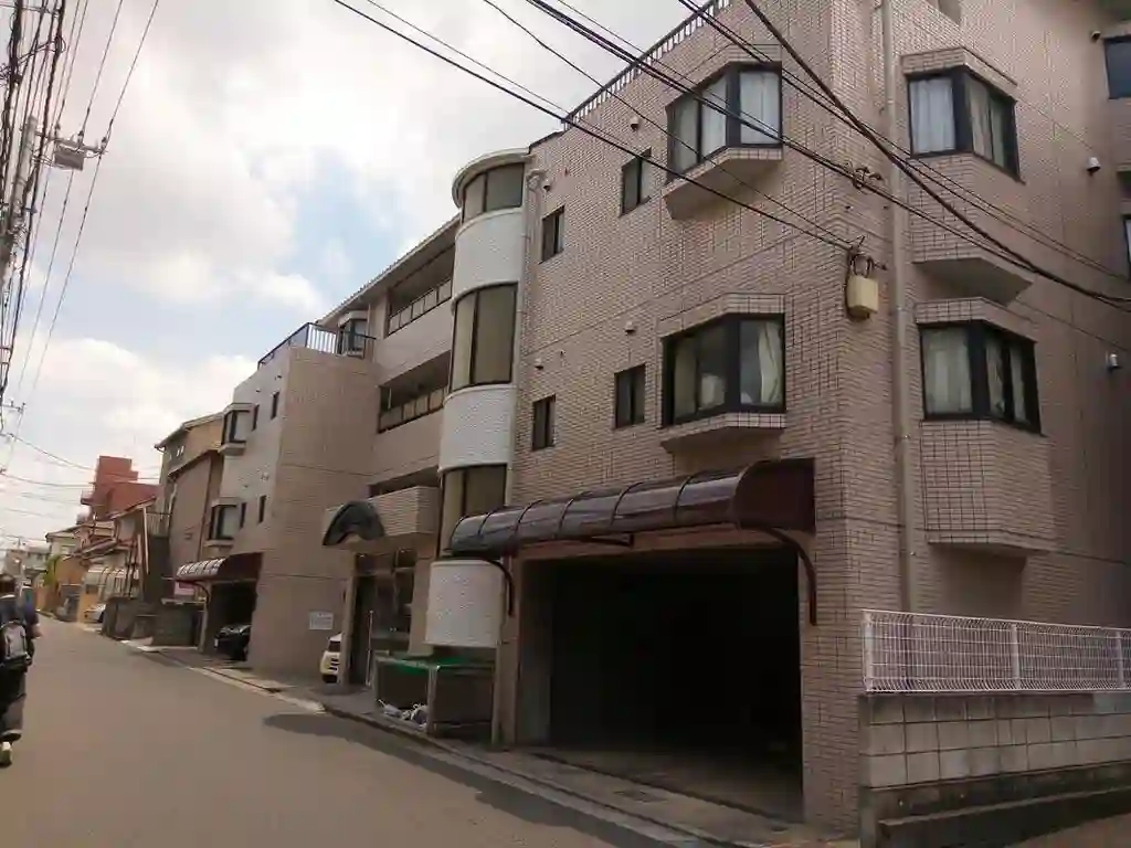 メゾンパストラル 外観