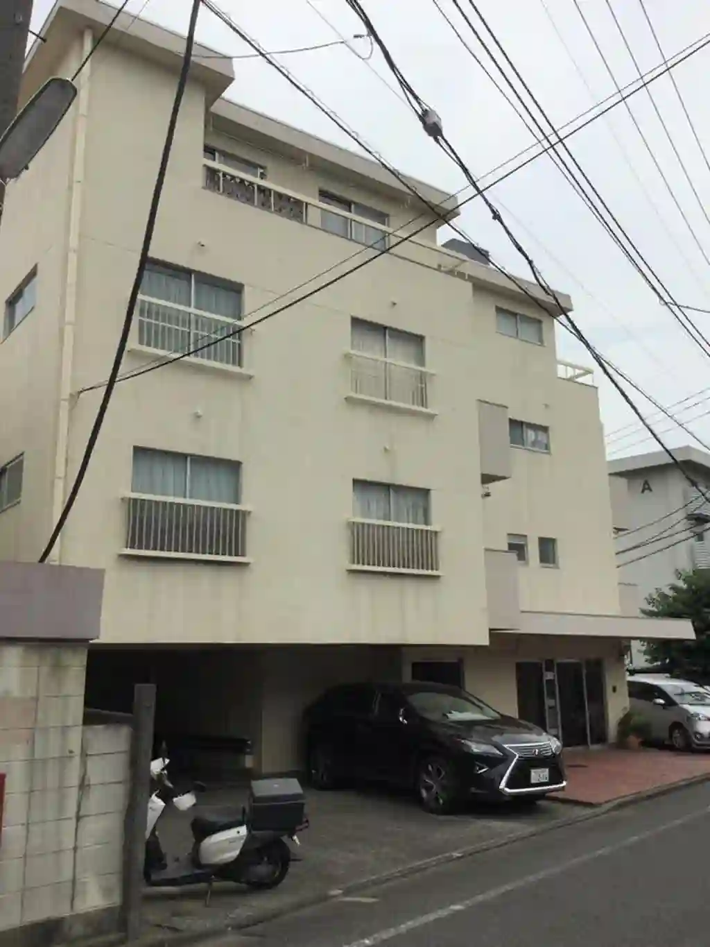 加州シュロス 外観