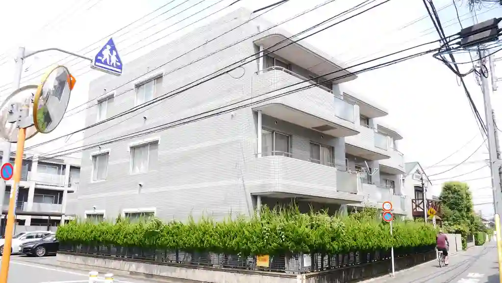 メゾンセルジェ 外観