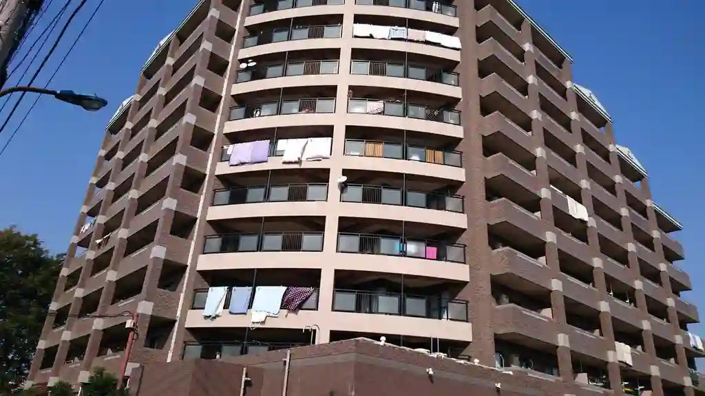 パーシモンフィールド 外観