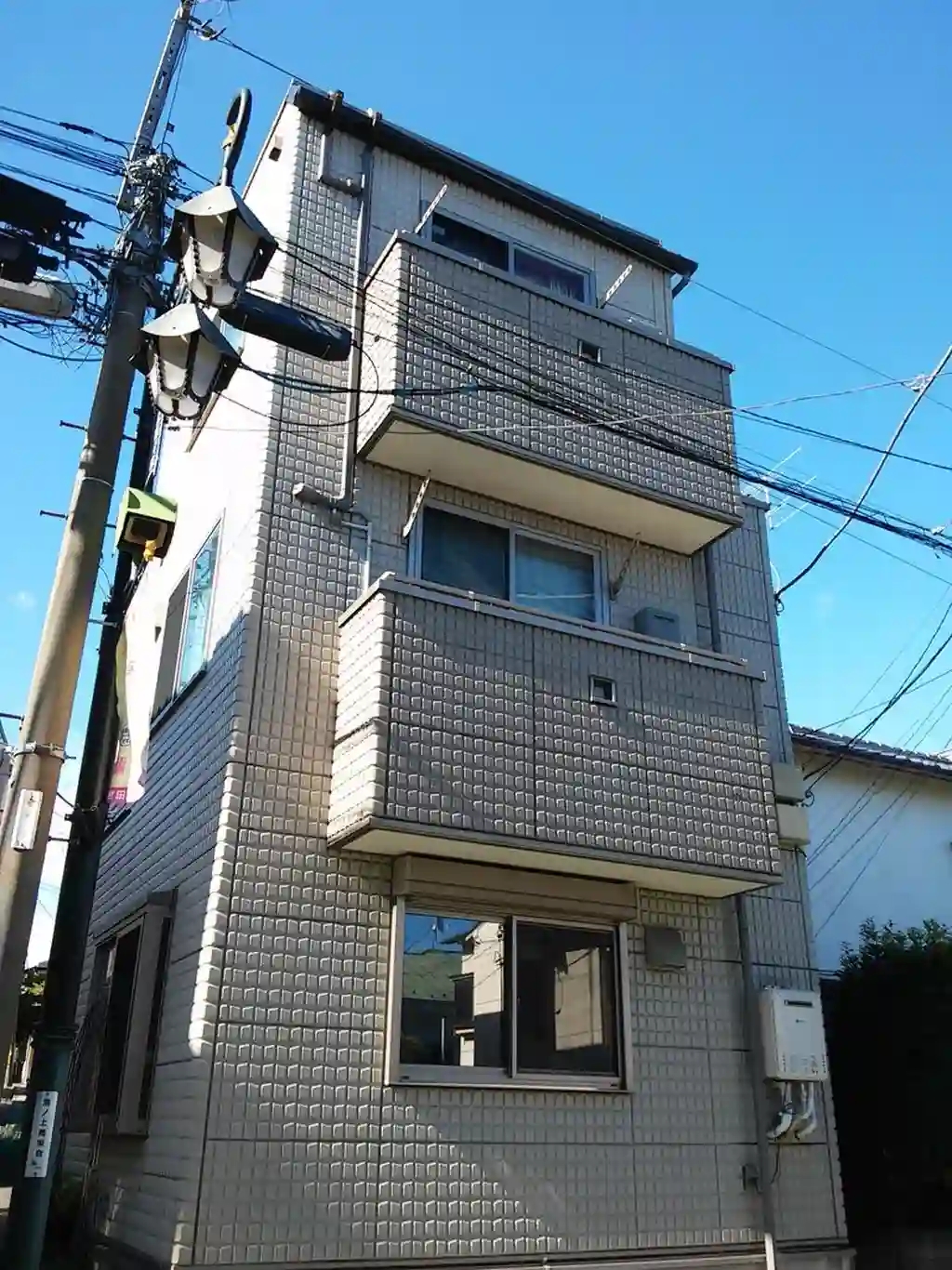 CalmCourt 外観
