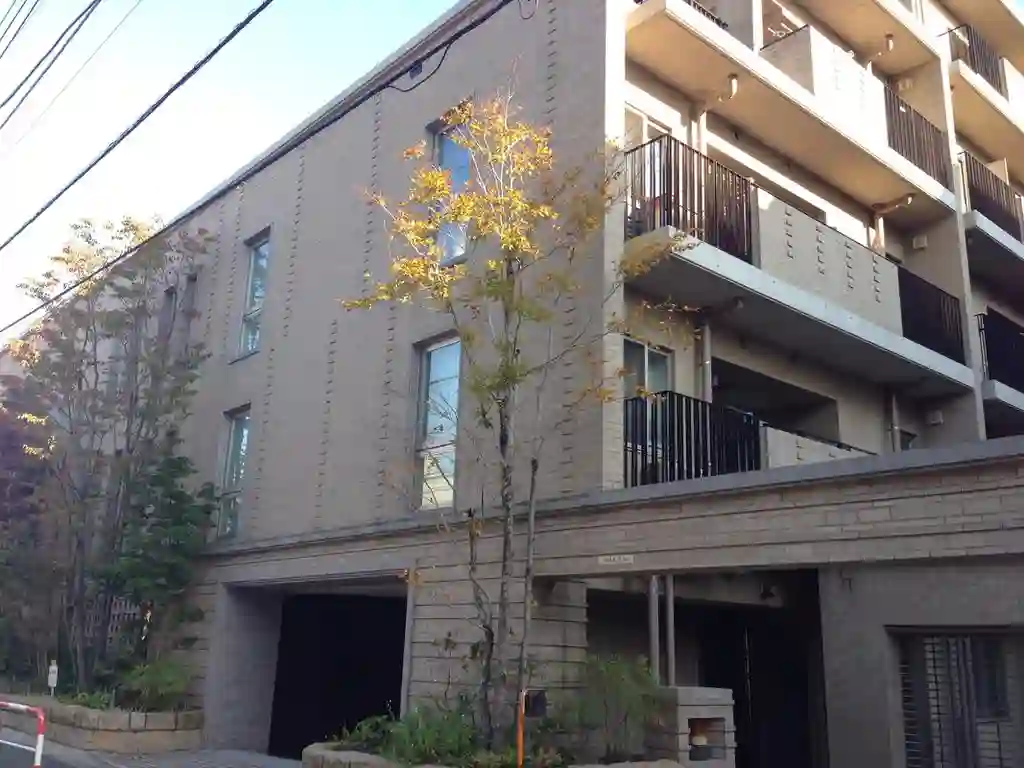 プラウド市ヶ谷南町 外観