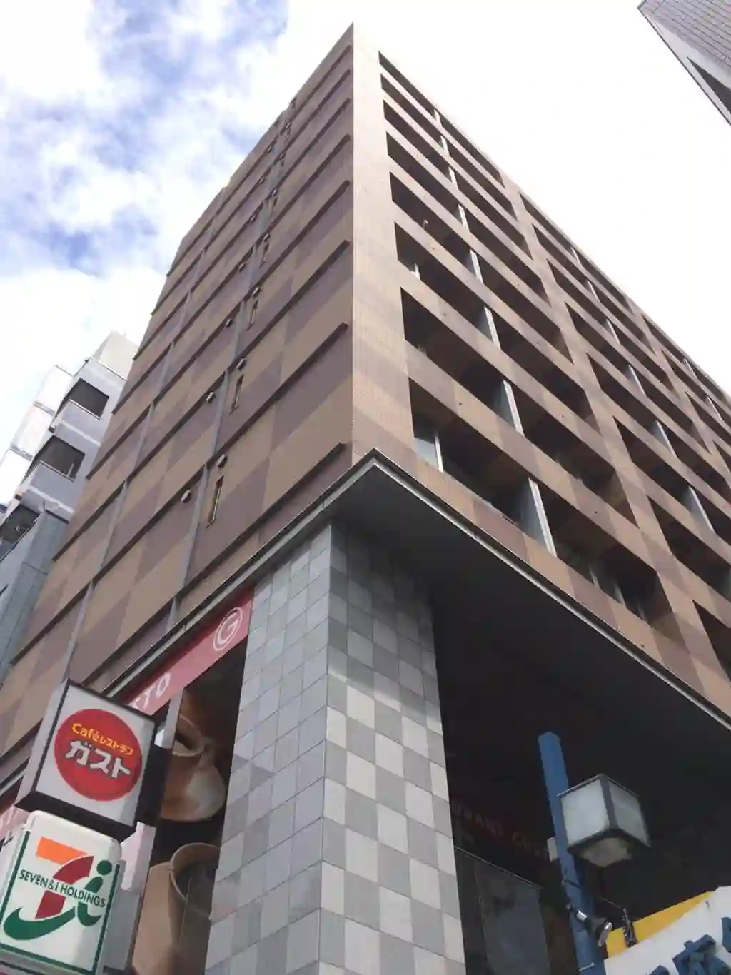 プレミアステージ三田慶大前 外観