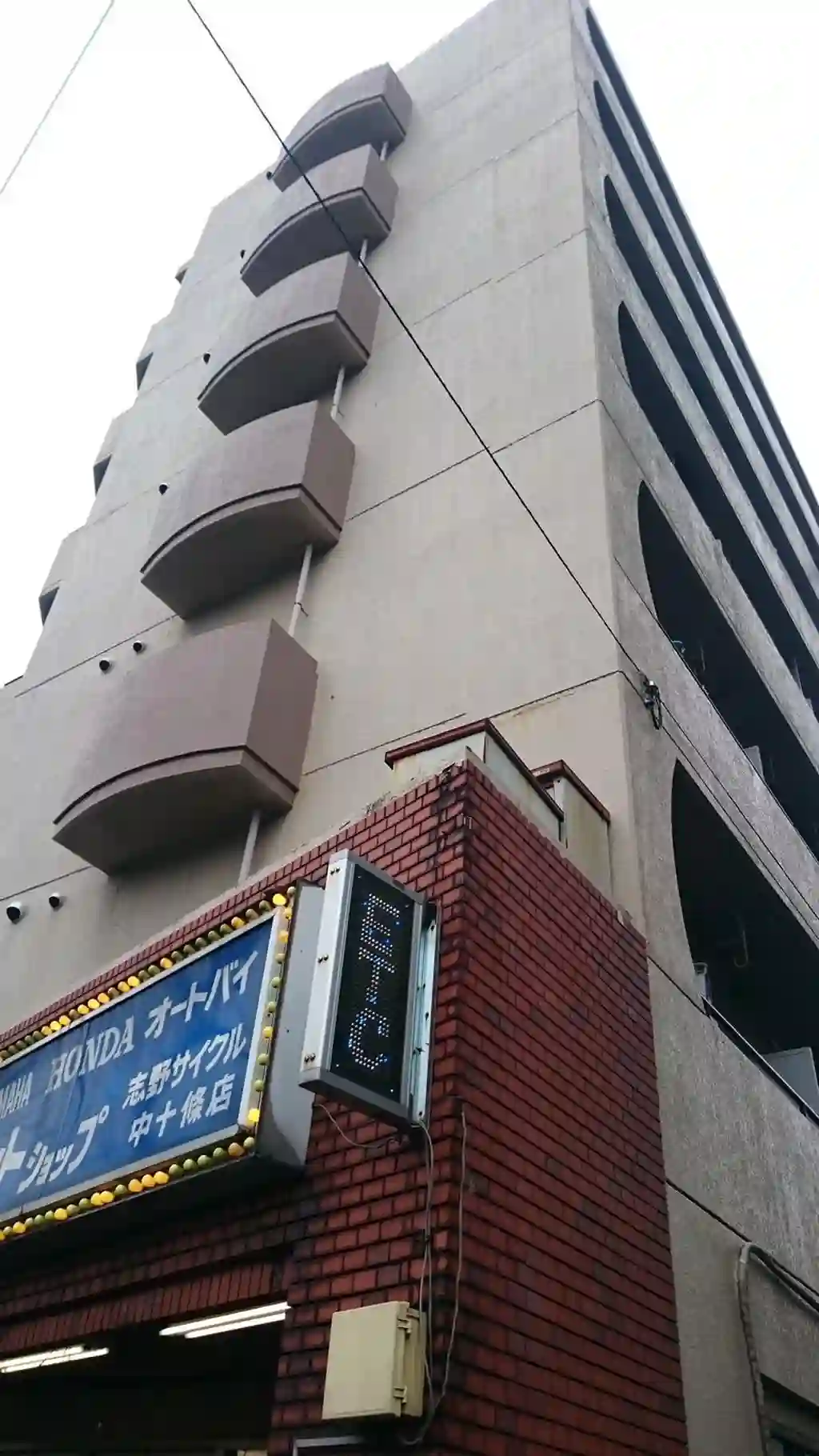 バロール中十条 外観