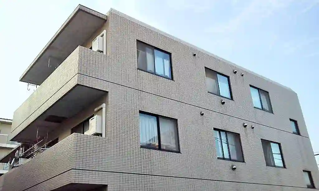 フローラ本八幡 外観