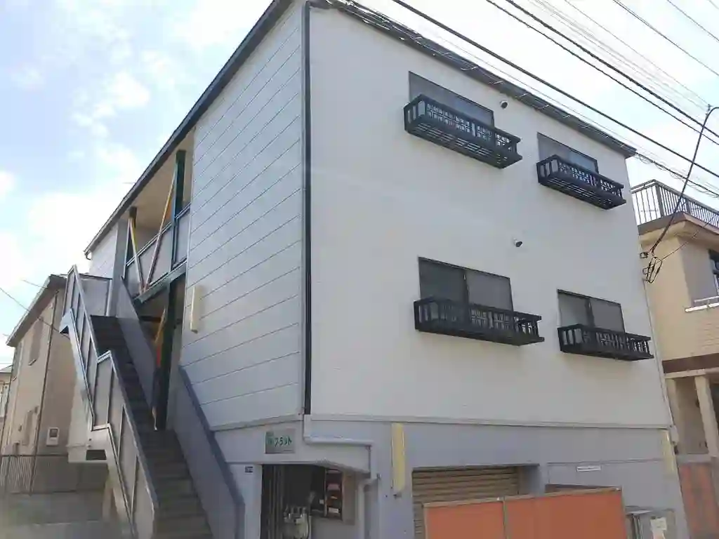 B-FLAT 外観