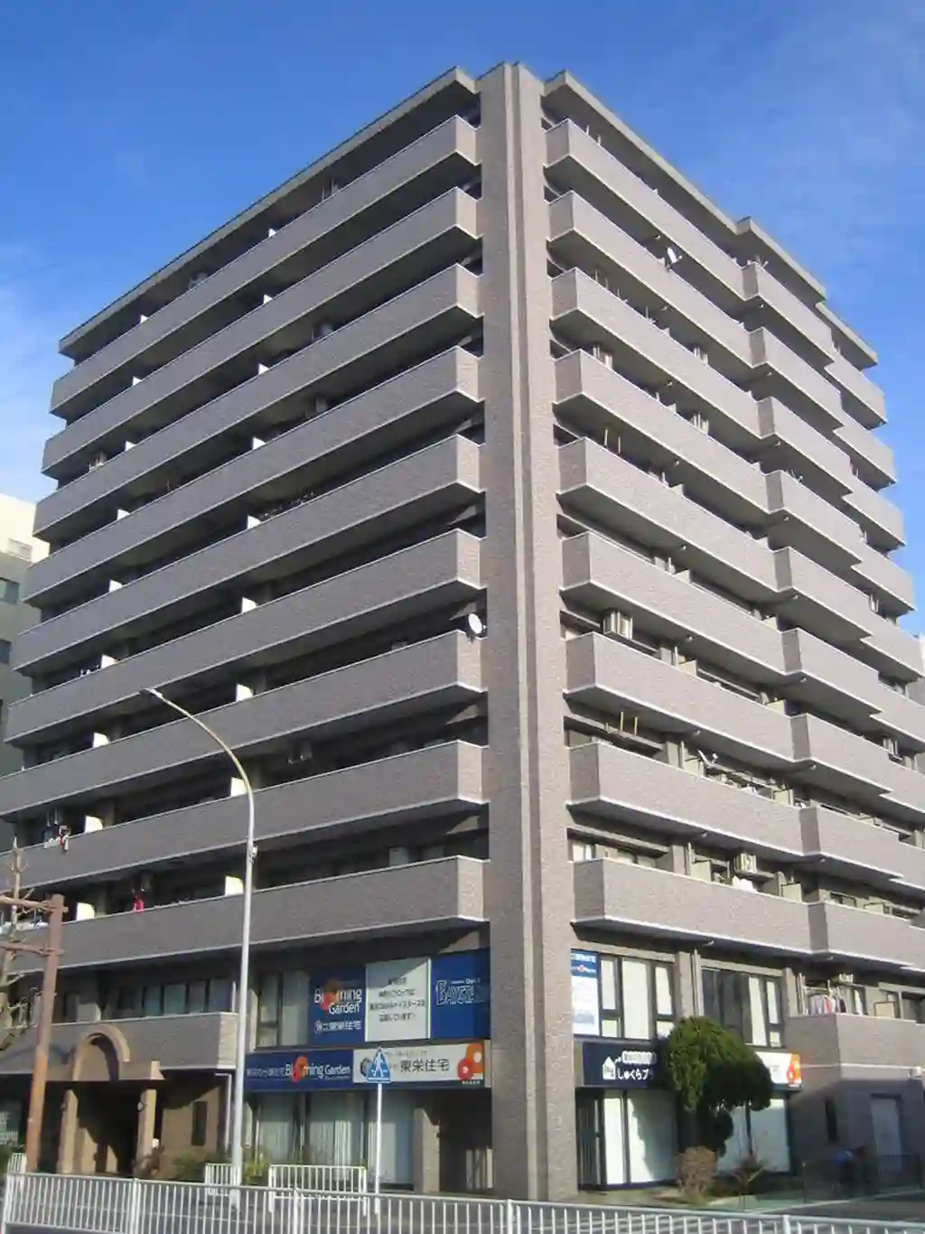 センチュリー横浜関内 外観