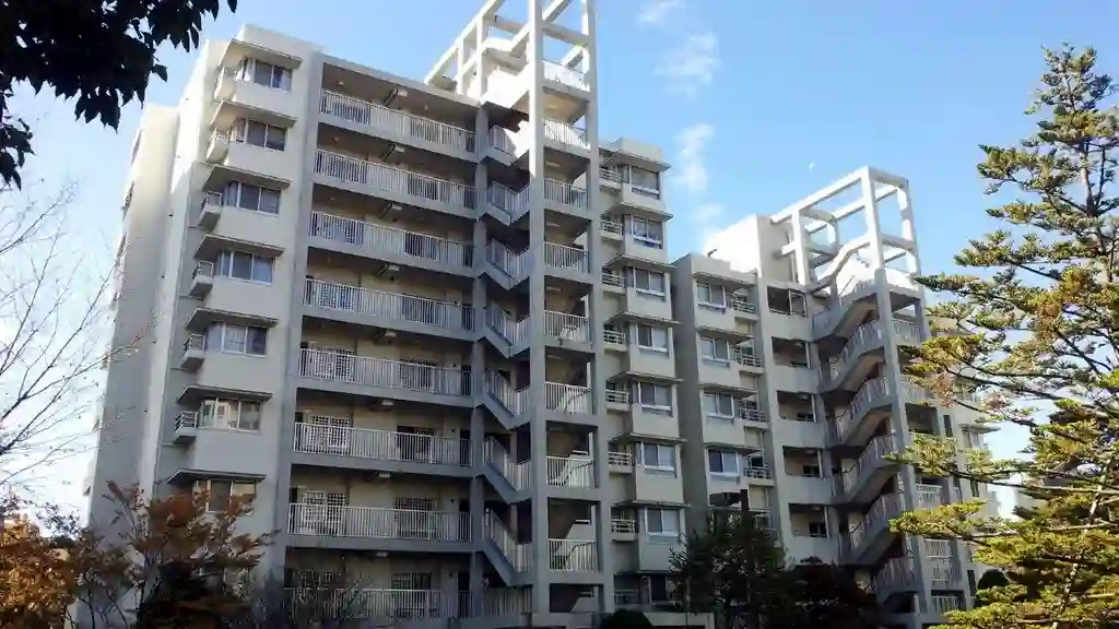 南大沢学園萌樹の丘3-2-4号棟 外観