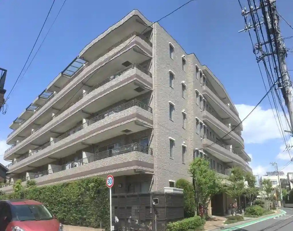D’グランセ喜多見 外観