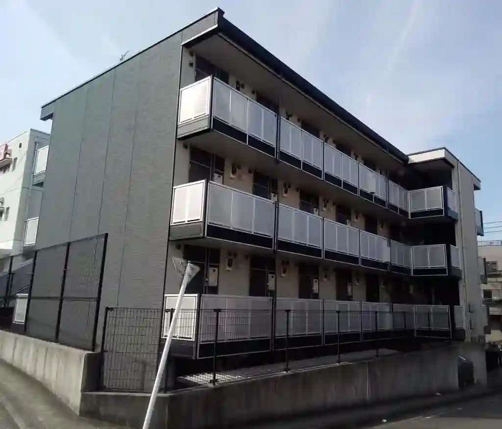 レオパレス片倉大丸 外観