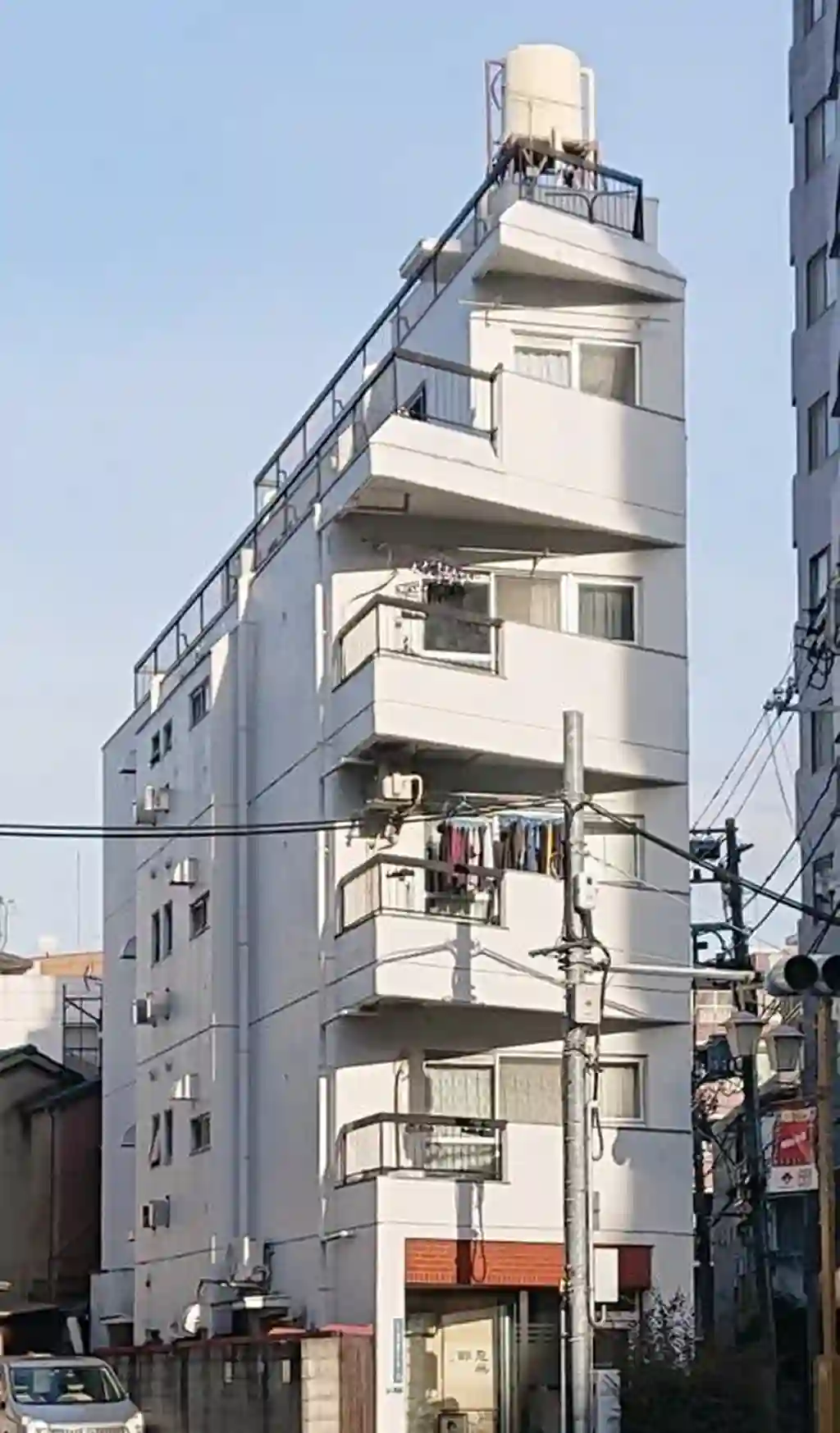 岡野ビル 外観