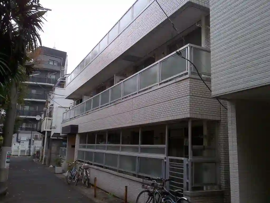 メゾン小巻 外観