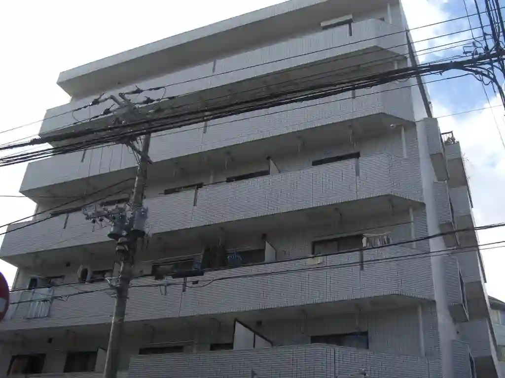 ルミエール蒔田 外観