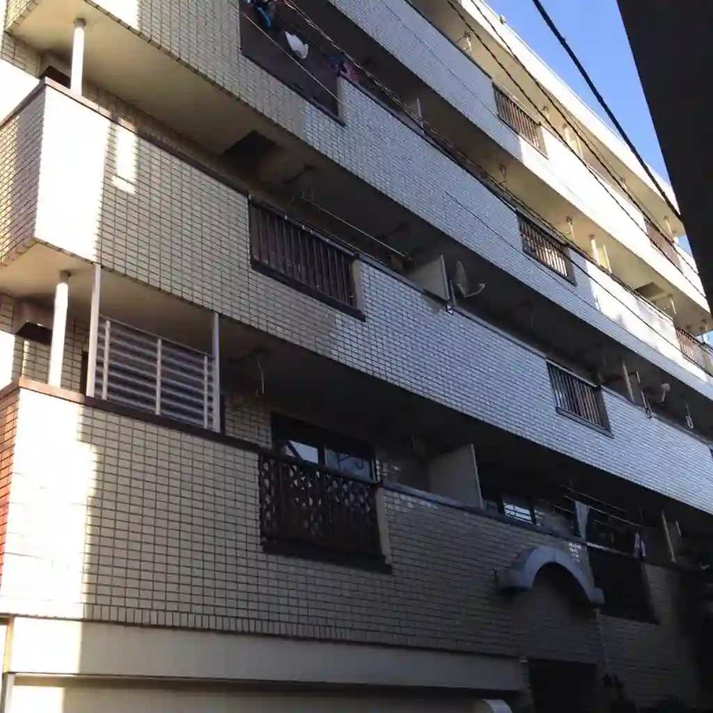 メゾンディ松山 外観
