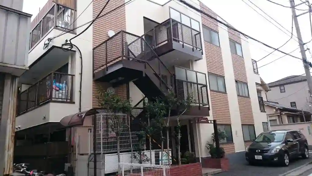 ハイネスアライ 外観