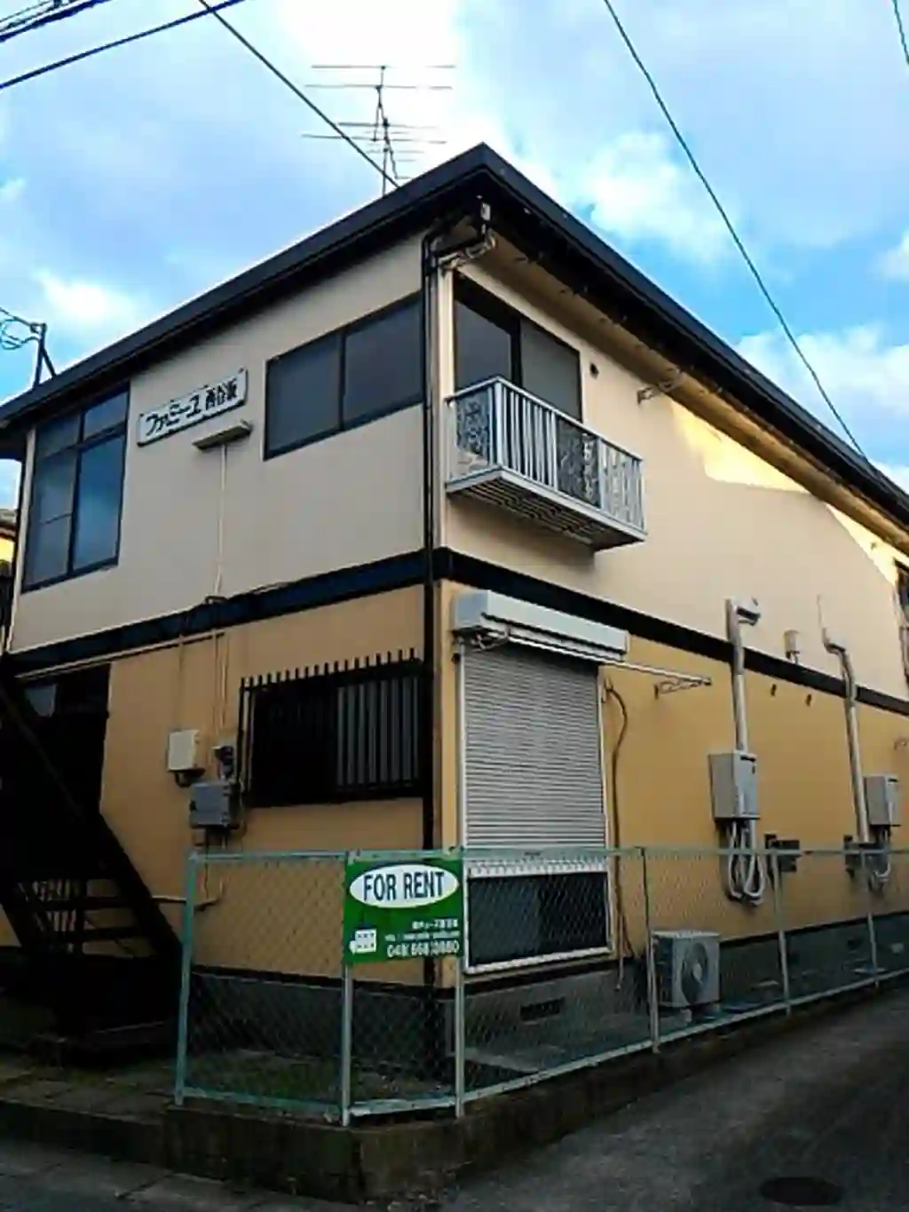 ファミーユ西谷坂 外観