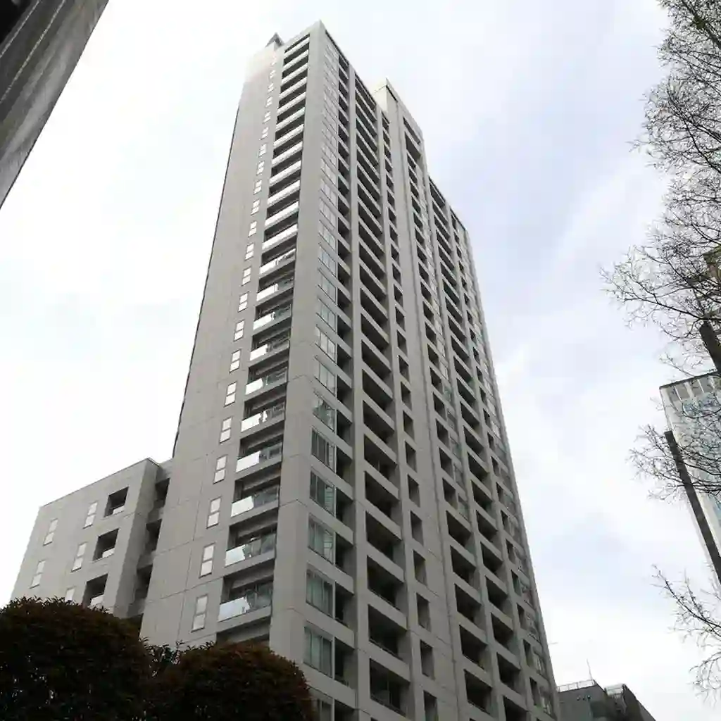 アトラスタワー西新宿 外観