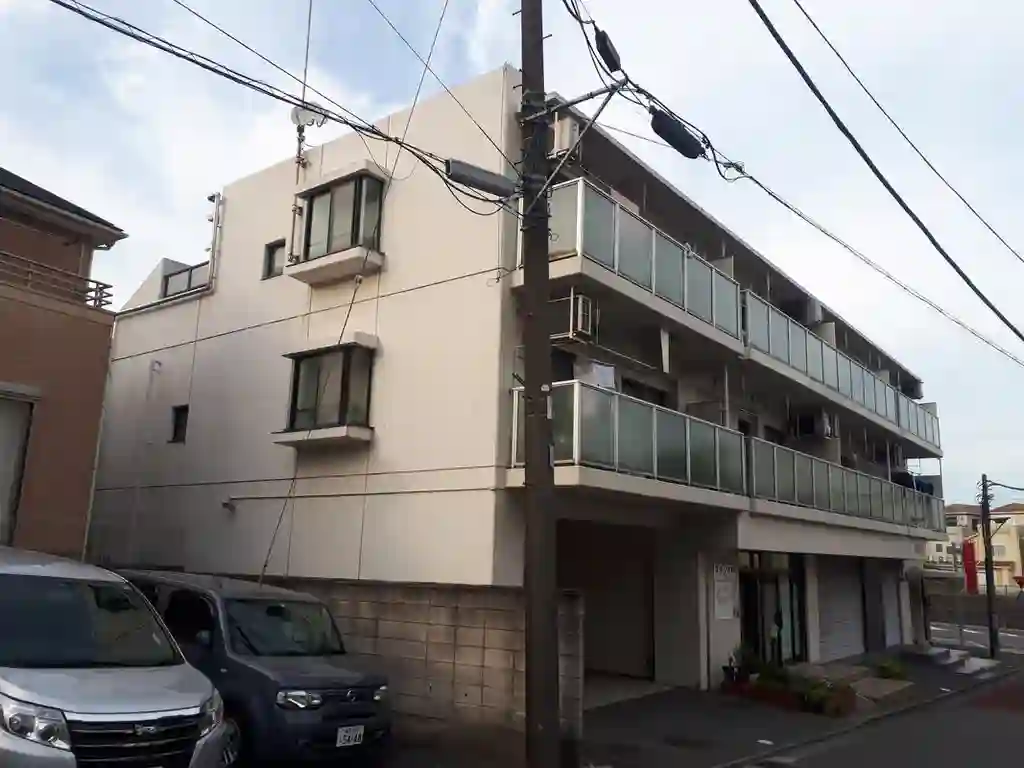 エクセラ鎌倉岡本 外観