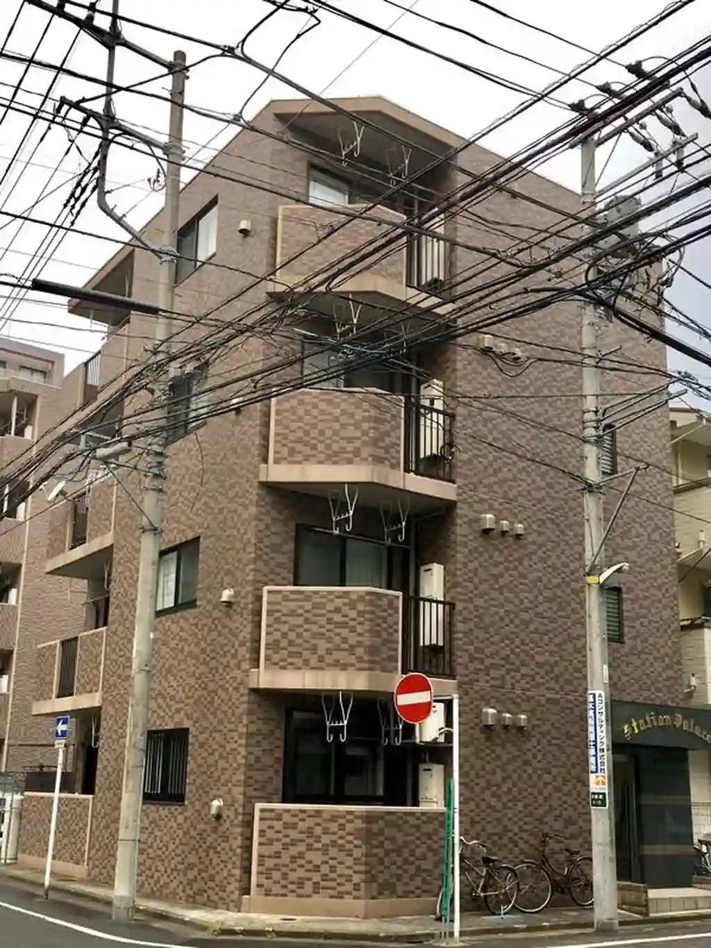 ステーションパレス 外観
