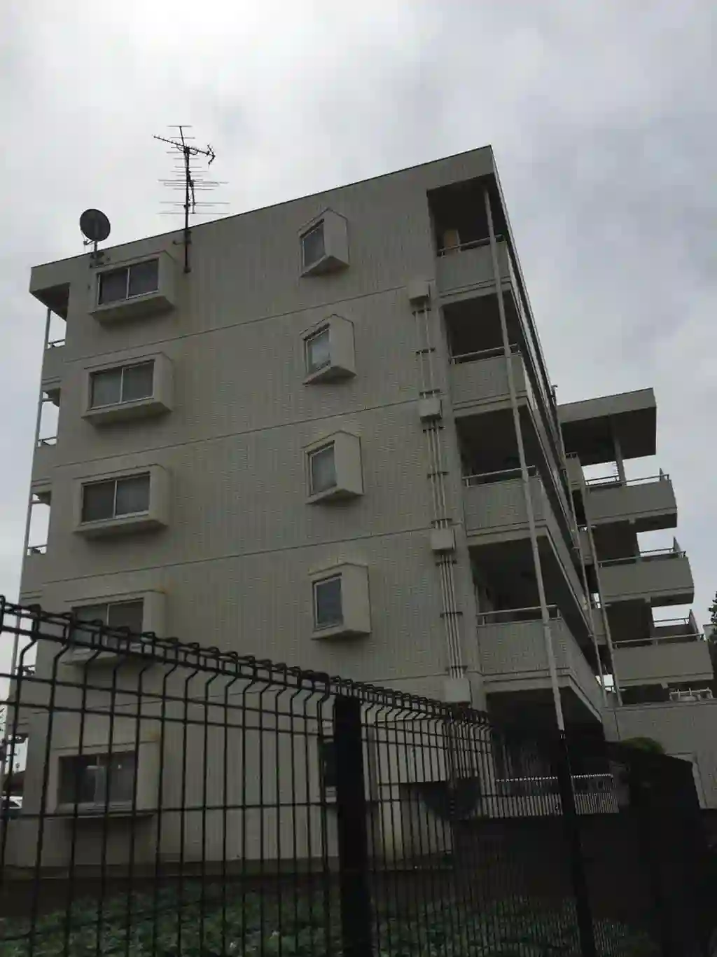 セントラルパレス調布 外観
