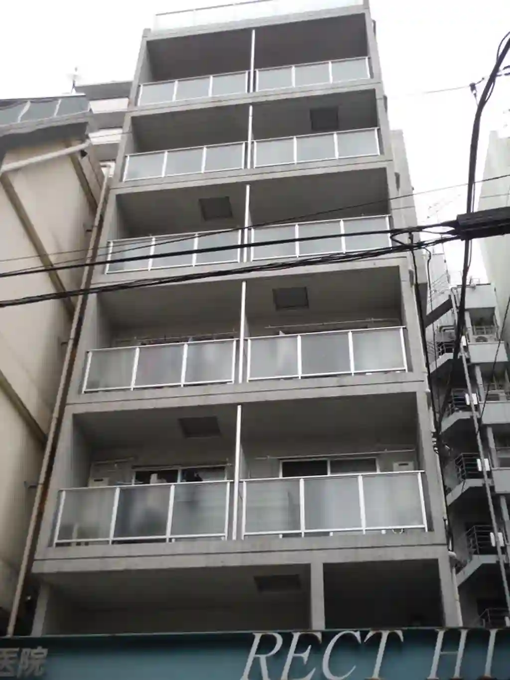 RECTHILL 外観