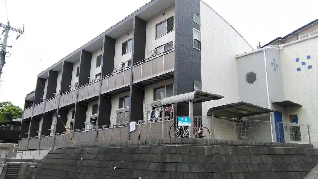 カリーナ 外観