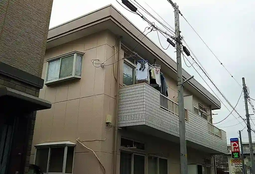 フラット栄 外観